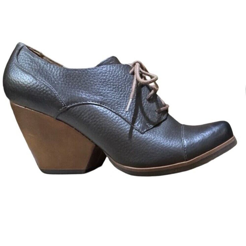 Korks Kork-Ease Wedge Heel Lace Up Olive Green & Tan Leather Woman’s Shoe Sz 9.5